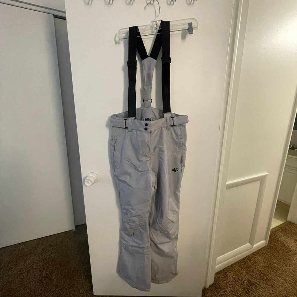 Women's Ski Pants with Suspenders - Light Gray